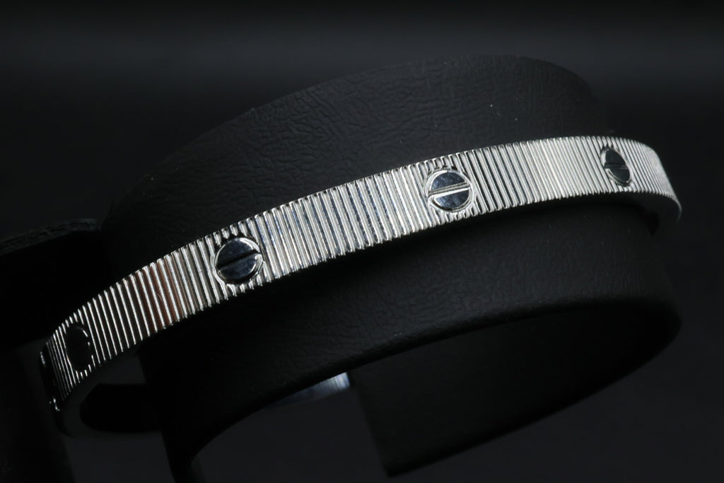 Brazalete Cartier Love Unlimited - Plateado