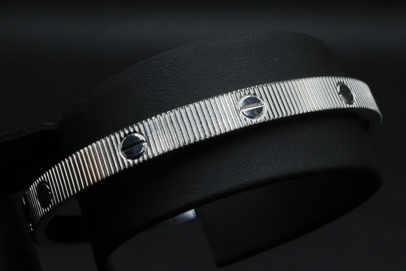 Brazalete Cartier Love Unlimited - Plateado