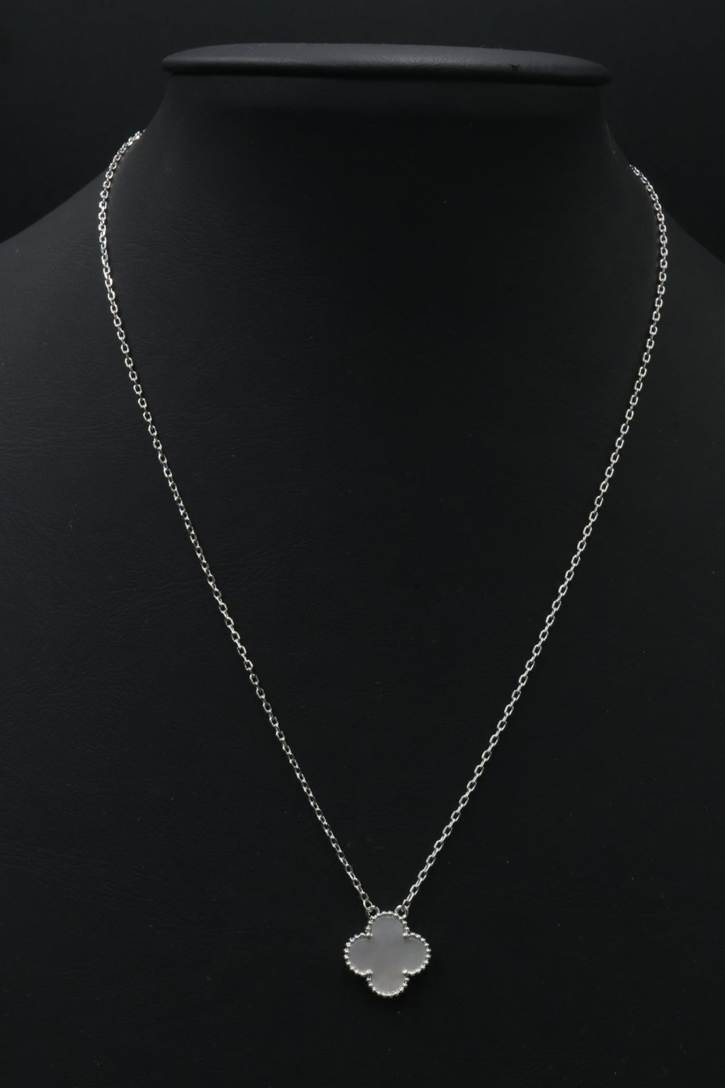 Collar Vintage Alhambra 1:1 Silver Nácar.