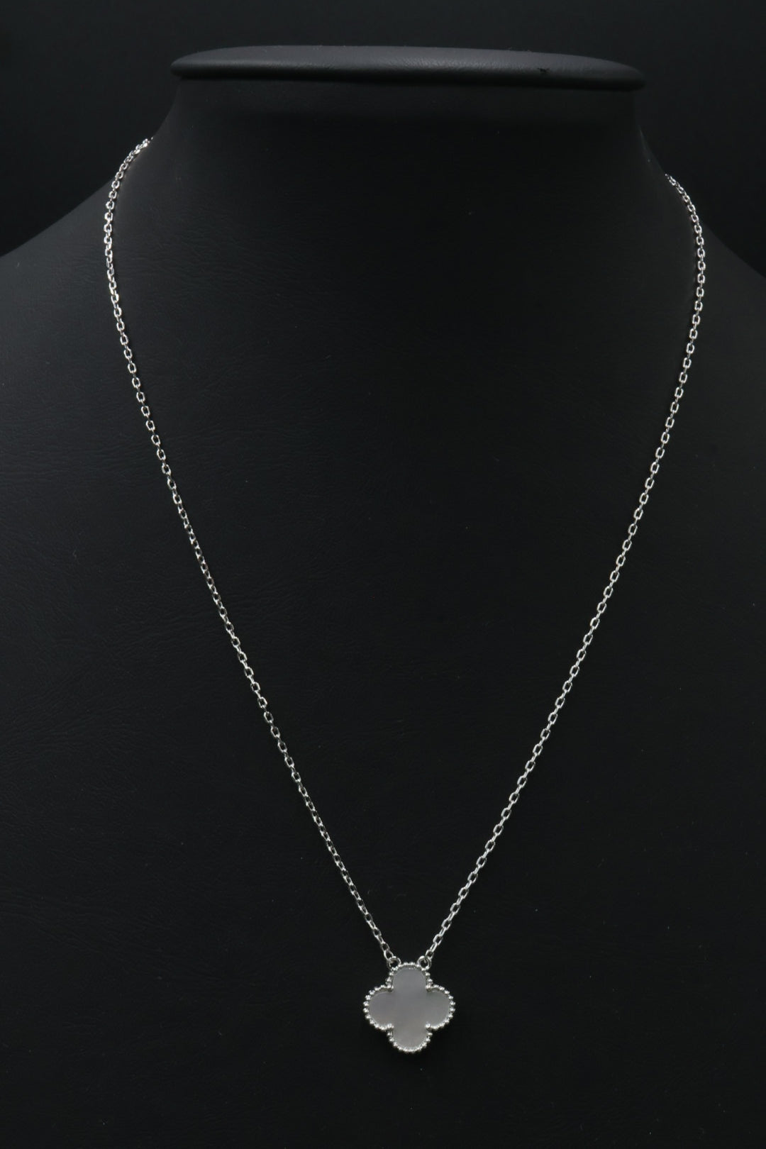 Collar Vintage Alhambra 1:1 Silver Nácar.