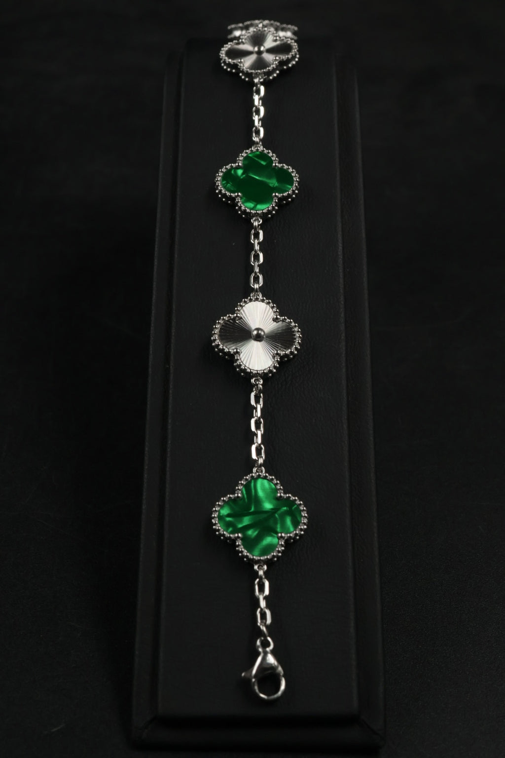 Pulsera Trébol Verde Mármol- Láser Plateado.