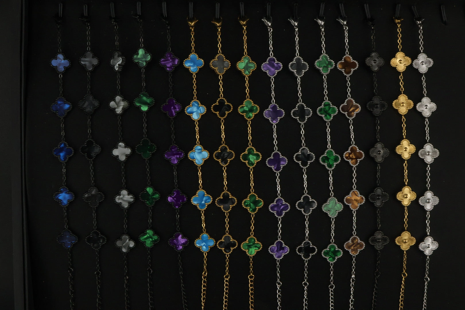 Paquete Emprendedores 10 Pulseras Trébol 13 mm Mármol.