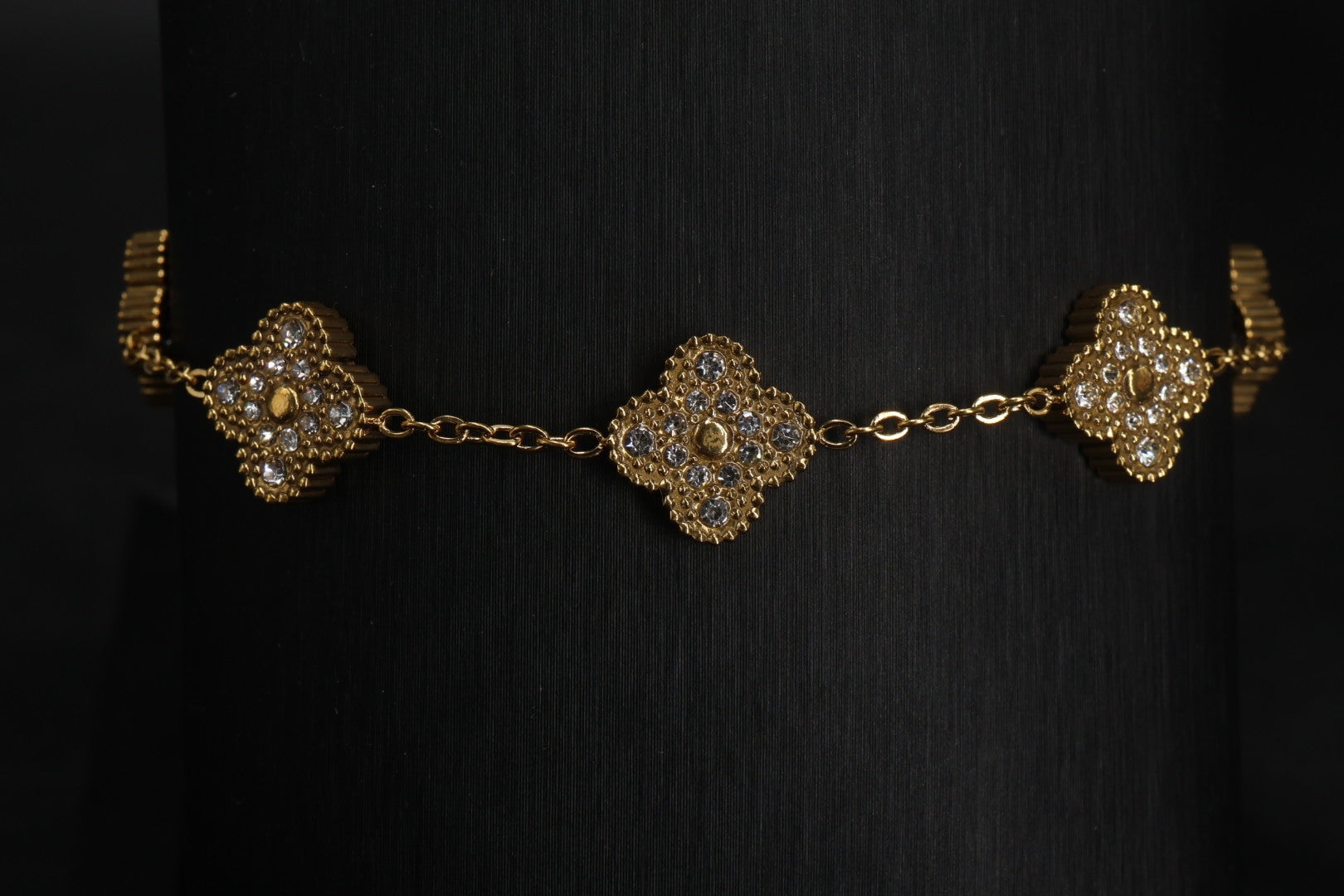 Pulsera Trébol 13 mm Full Zirconias Dorado