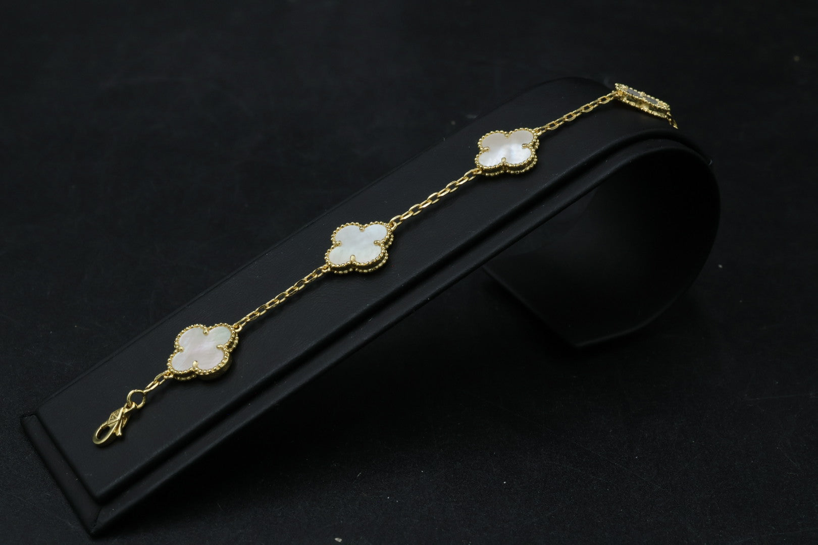Pulsera VCA Plata .925 1:1 Vintage Alhambra, 5 Nácar/ Gold