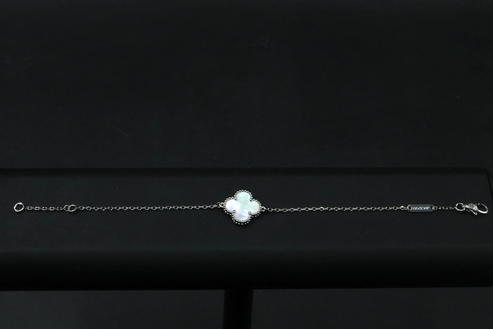 Pulsera VCA Sweet Alhambra 1:1 Silver Nácar.