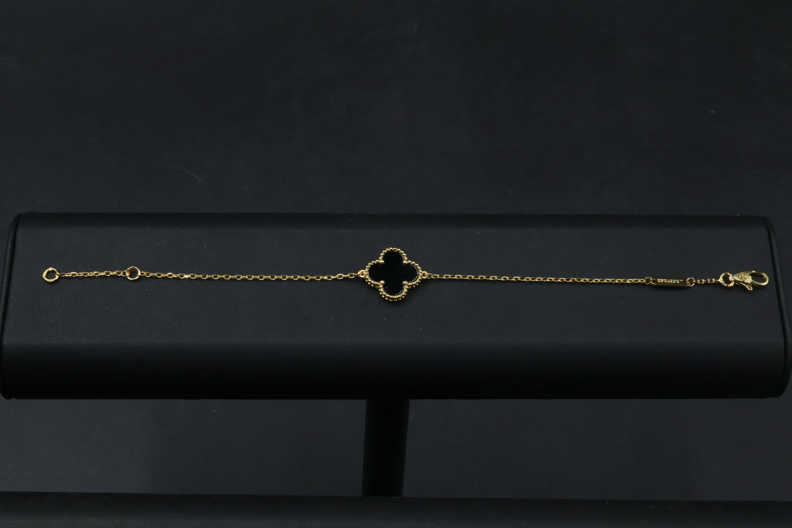 Pulsera VCA Sweet Alhambra 1:1 Gold Onyx.