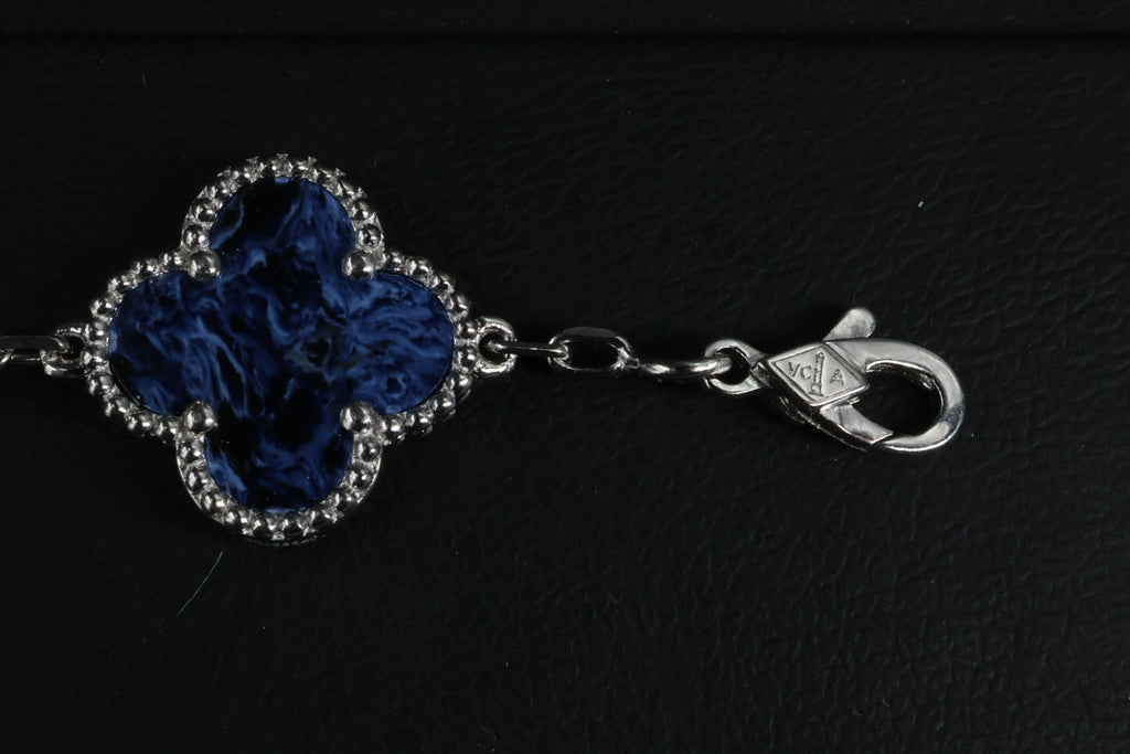 Pulsera VCA Plata .925 1:1 Vintage Alhambra, 5 Motivos Sodalita.