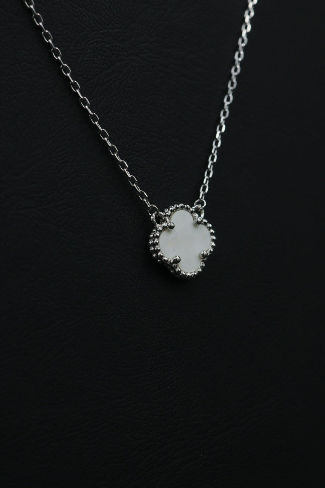 Collar 1 Trébol Blanco en Plata .925 S925