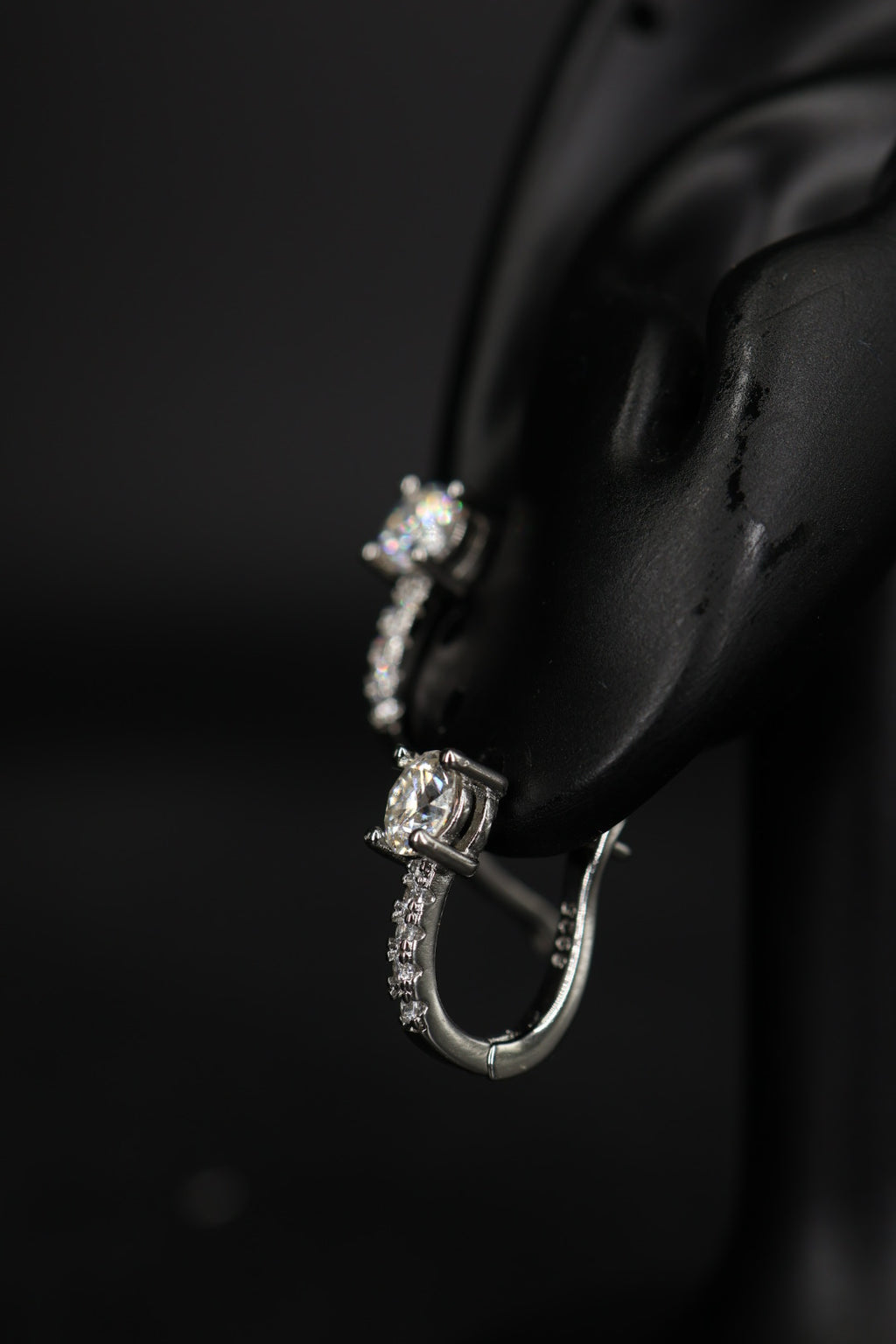 Aretes Around Pen Plata .925 - Moissanita D 0.5 ct.