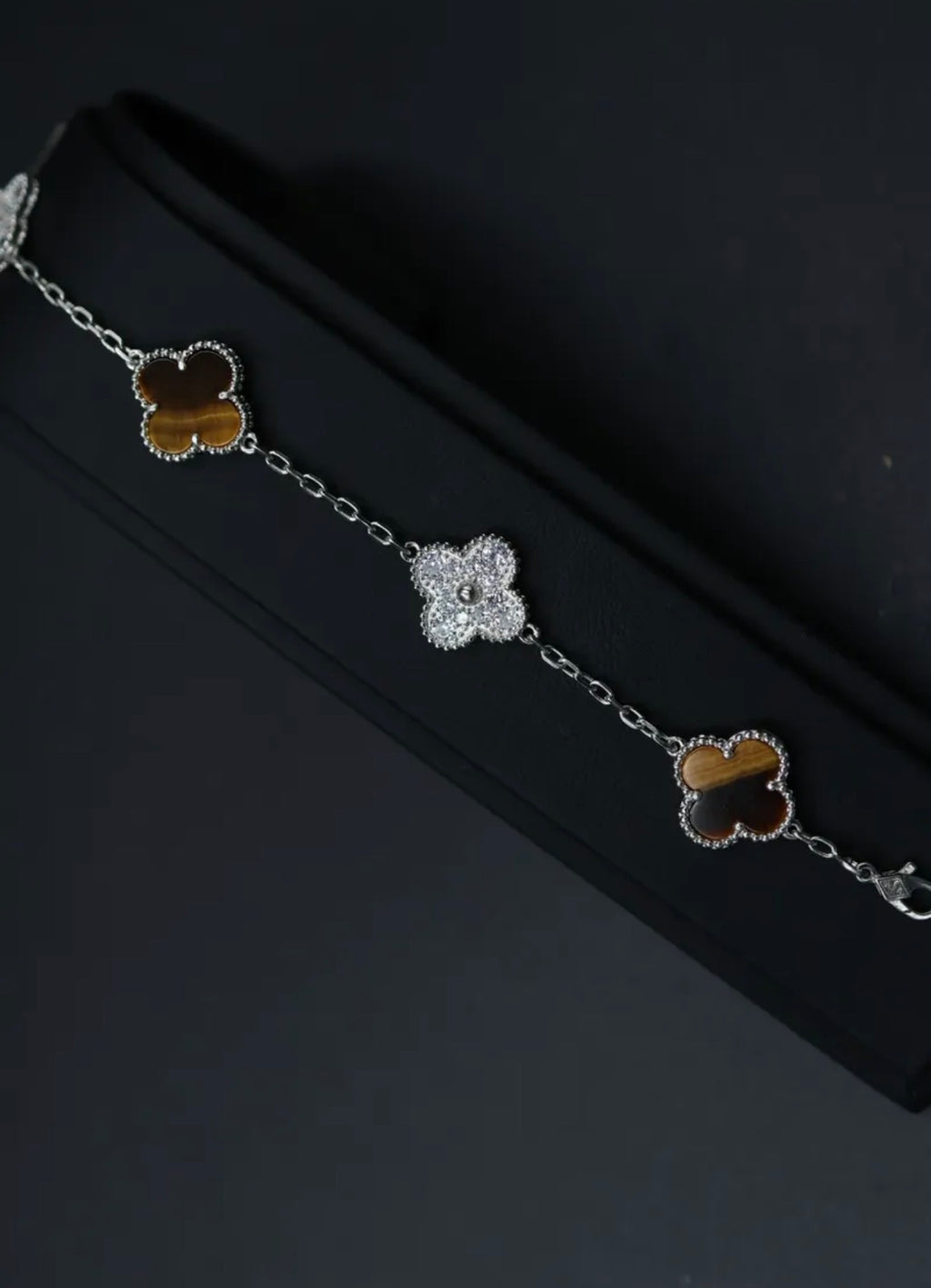 Pulsera VCA Plata .925 1:1 Vintage Alhambra, 5 Motivos Ojo de Tigre - Diamonds.