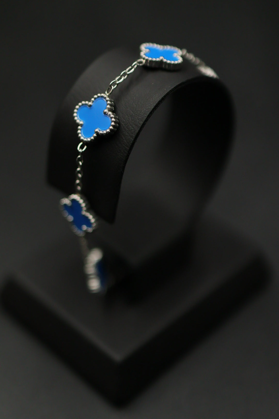 Pulsera Trébol 13 mm Liso Plateado - Azul.