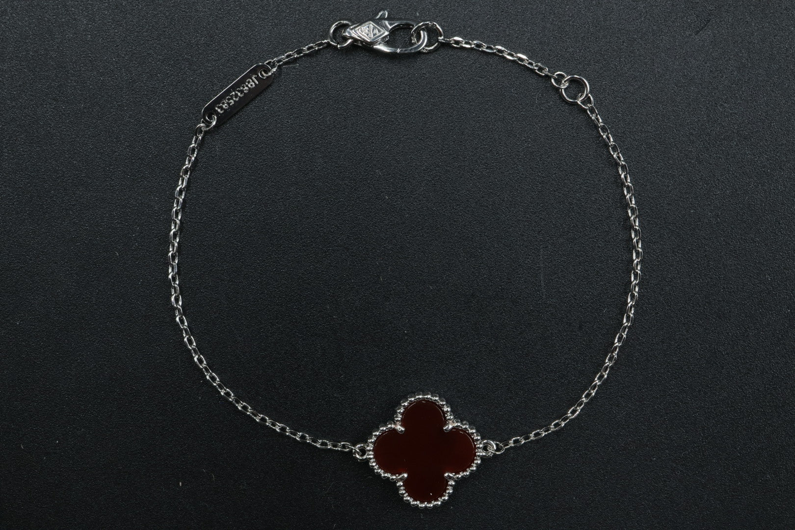 Pulsera VCA Sweet Alhambra 1:1 Silver Cornalina.