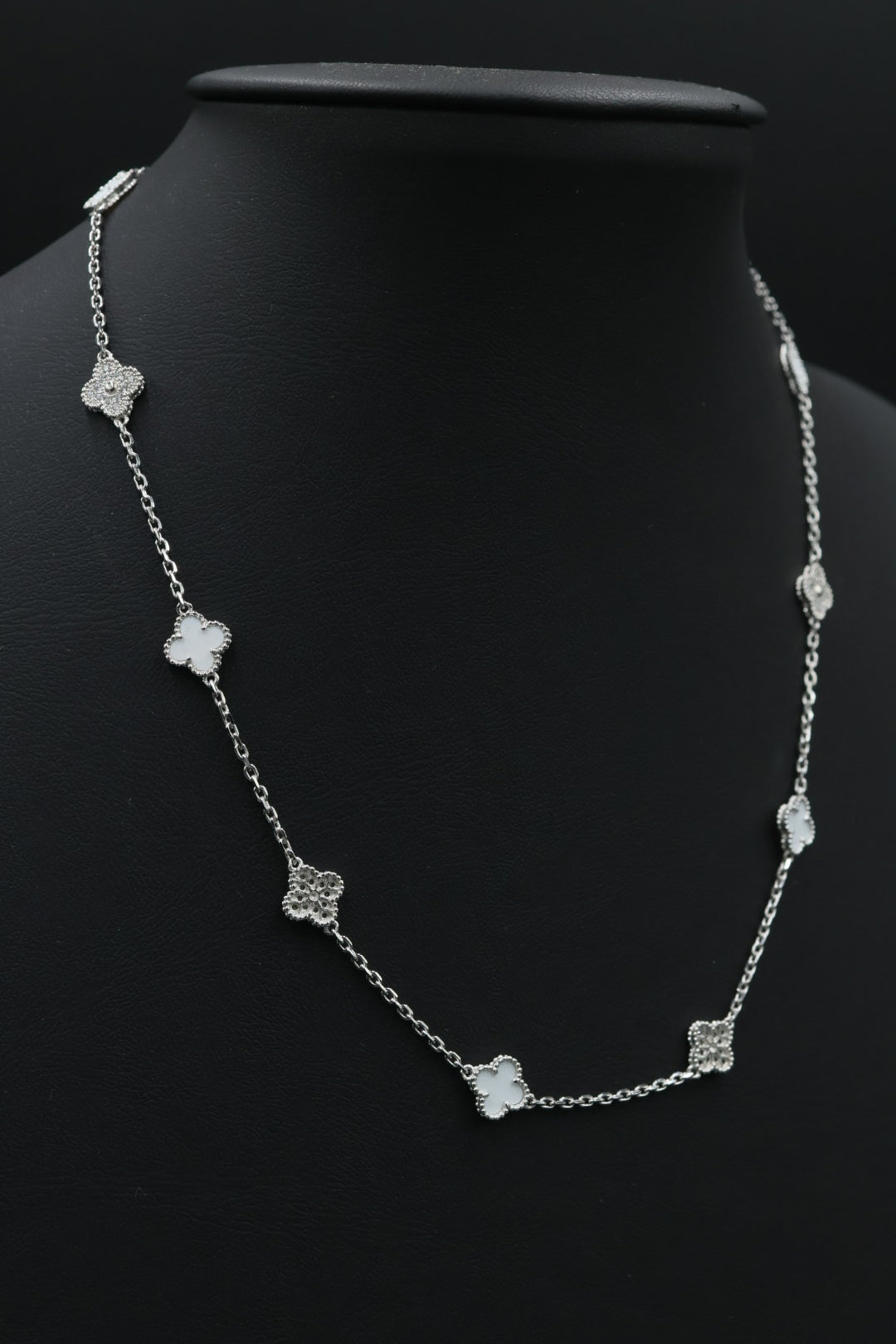 Collar 10 tréboles blancos con zirconias 9.25 S925