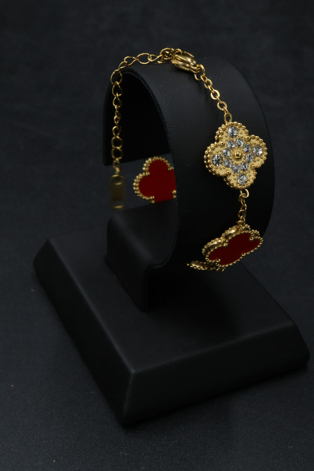 Pulsera Trébol 15 mm con Zirconias 3 en 1 Dorado - Rojo