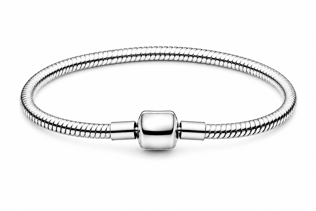 Pulsera tipo Pandora 6.