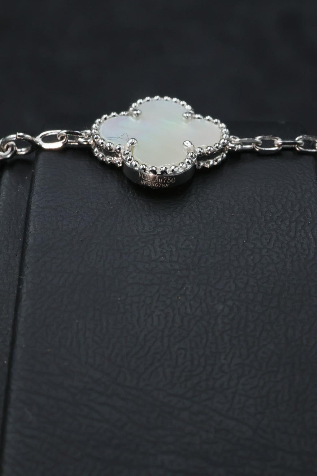 Pulsera VCA Plata .925 1:1 Vintage Alhambra, 5 Motivos Nácar- Diamonds.