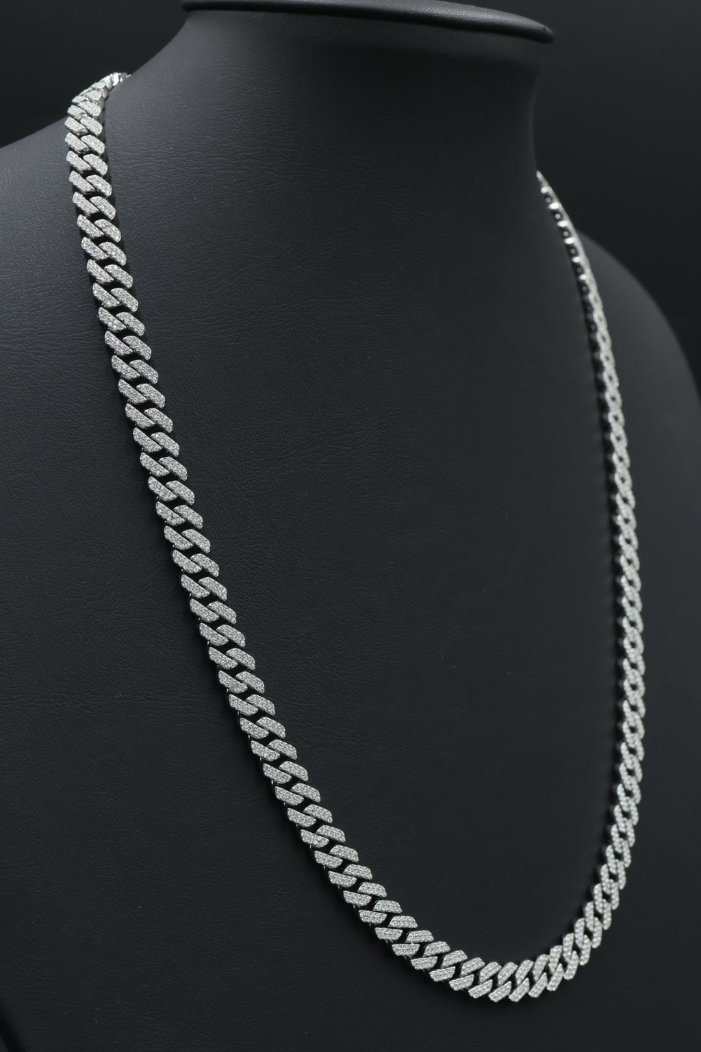 Cadena Cubana Full Zirconias con Broche de Caja. AI316L