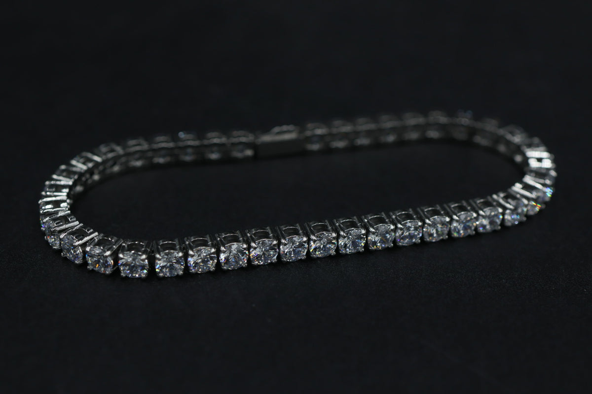 Pulsera Tenis con Zirconias Plateadas 4 mm
